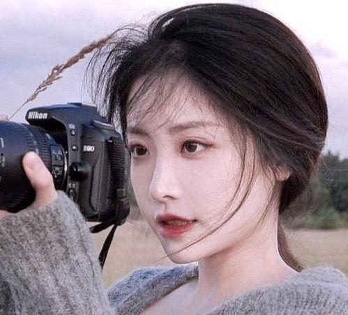 吃瓜面孔,一场全民参与的娱乐盛宴